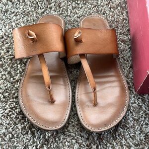 Merona Tan Leather Toe-Post Slide Sandals